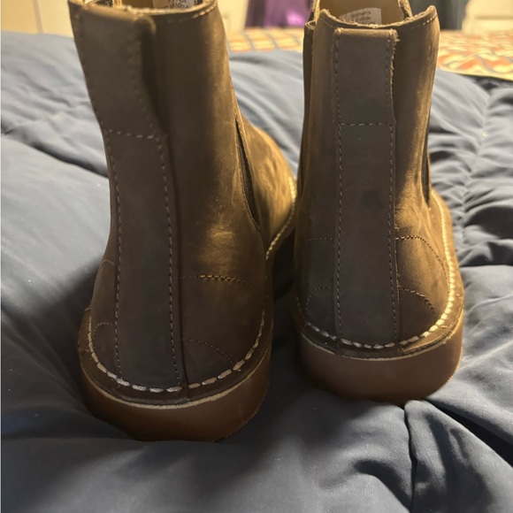 Women’s Brown Chelsea Boots Brand NEW! Size 9.5 - Picture 4 of 5